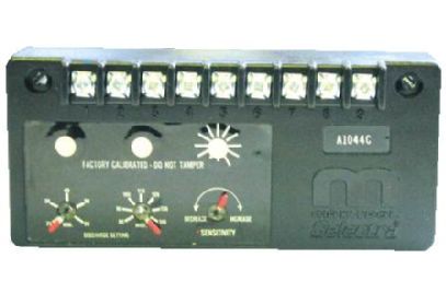 Maxitrol A1044R Gas Fired Temperature Control Amplifier