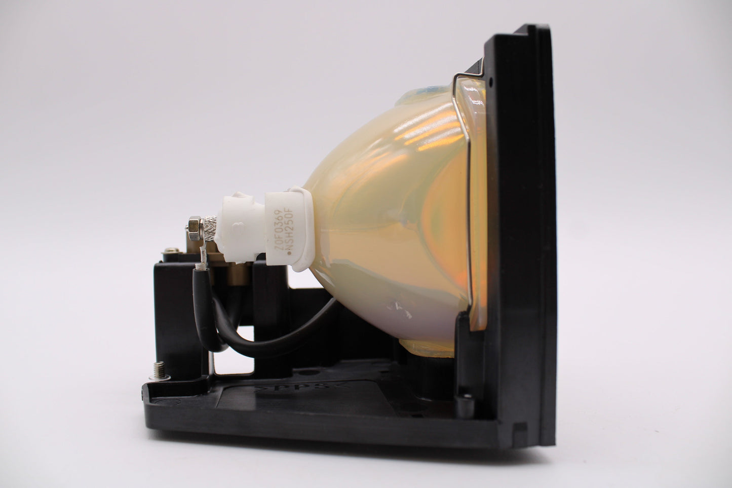 Sanyo PLC-XP35 Replacement Projector Lamp With Original Bulb Inside