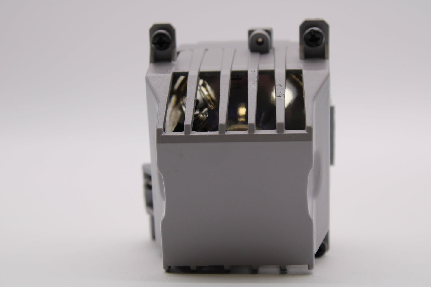 Runco SC-50d Replacement Projector Lamp With Original Bulb Inside