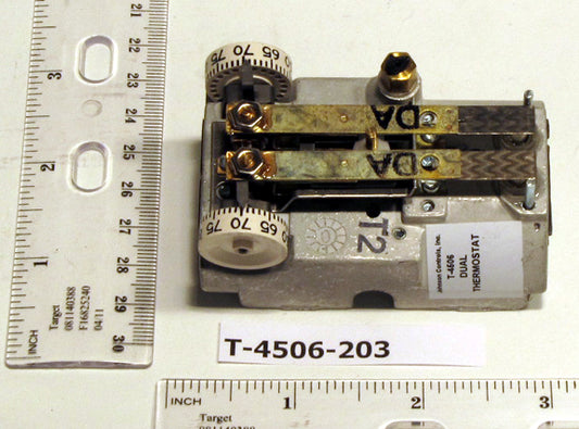 Johnson Controls T-4506-203 Thermostat