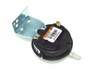 Heil Quaker/ICP 1174276