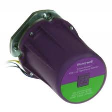 Honeywell Thermal Solutions FSG C7061A1053 Ultraviolet Flame Sensor