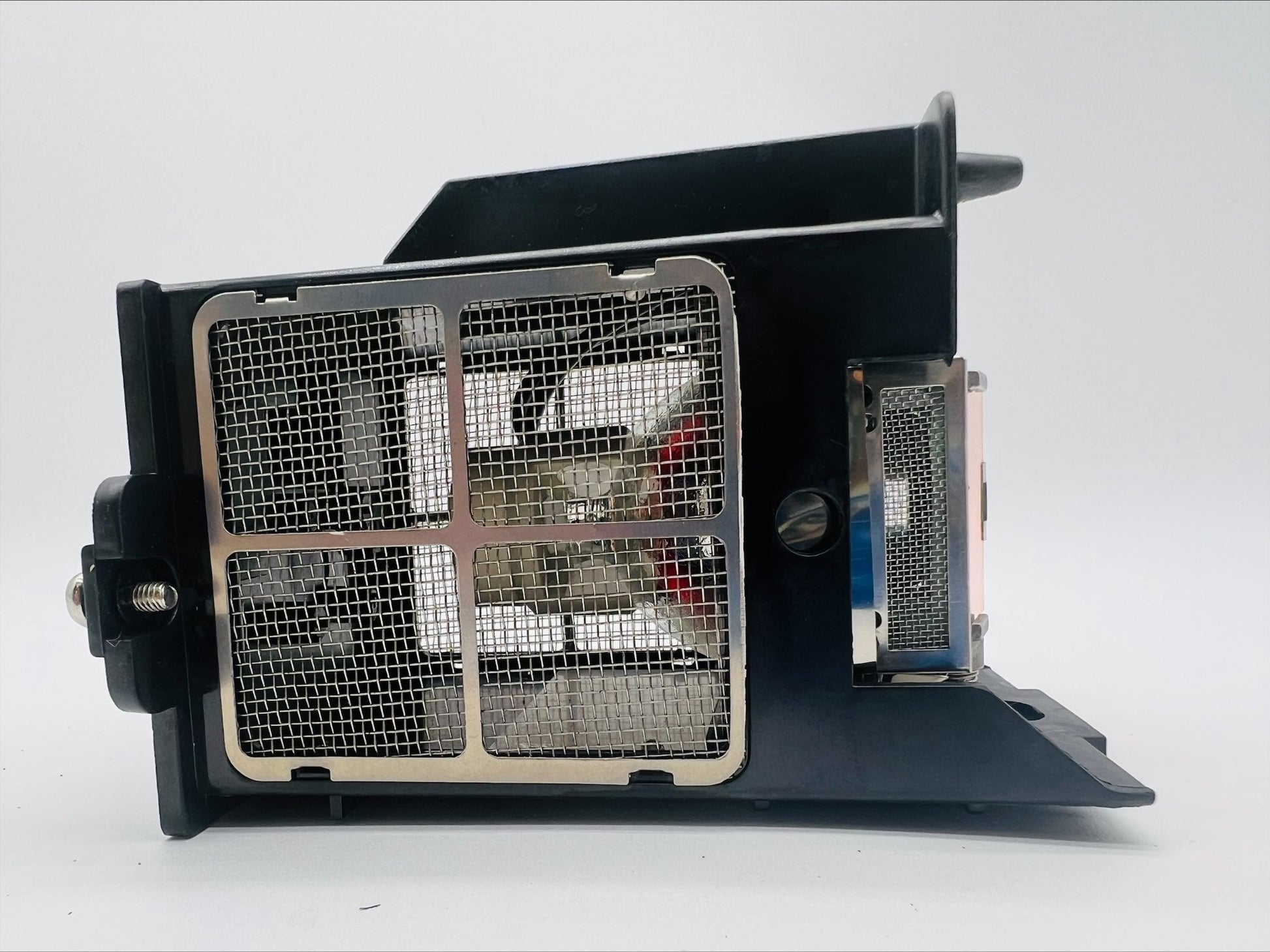 Digital Projection 111-100 Replacement Projector Lamp with Original Osram Bulb and Housing - view 4