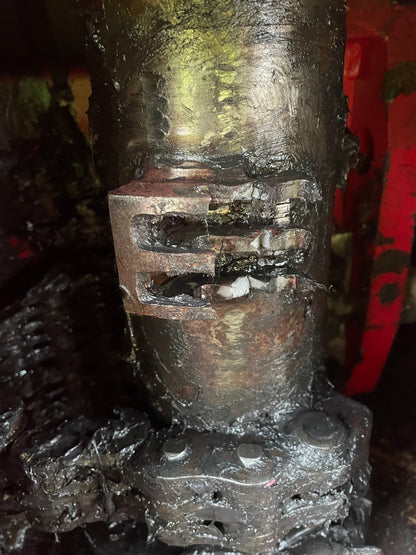 Replacement Anchor Clevis Drive Chain attachment point for Metavic Log Loaders (must be mounted to center mast)
