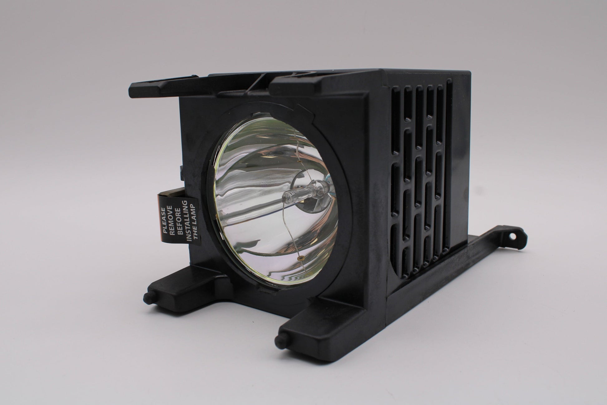 Toshiba 62MX196 Replacement TV Lamp With Original Phoenix Bulb Inside