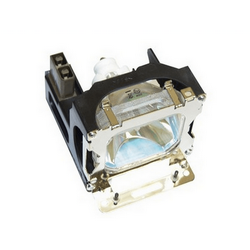 3M MP8770 Replacement Projector Lamp With Original Ushio Bulb and Housing