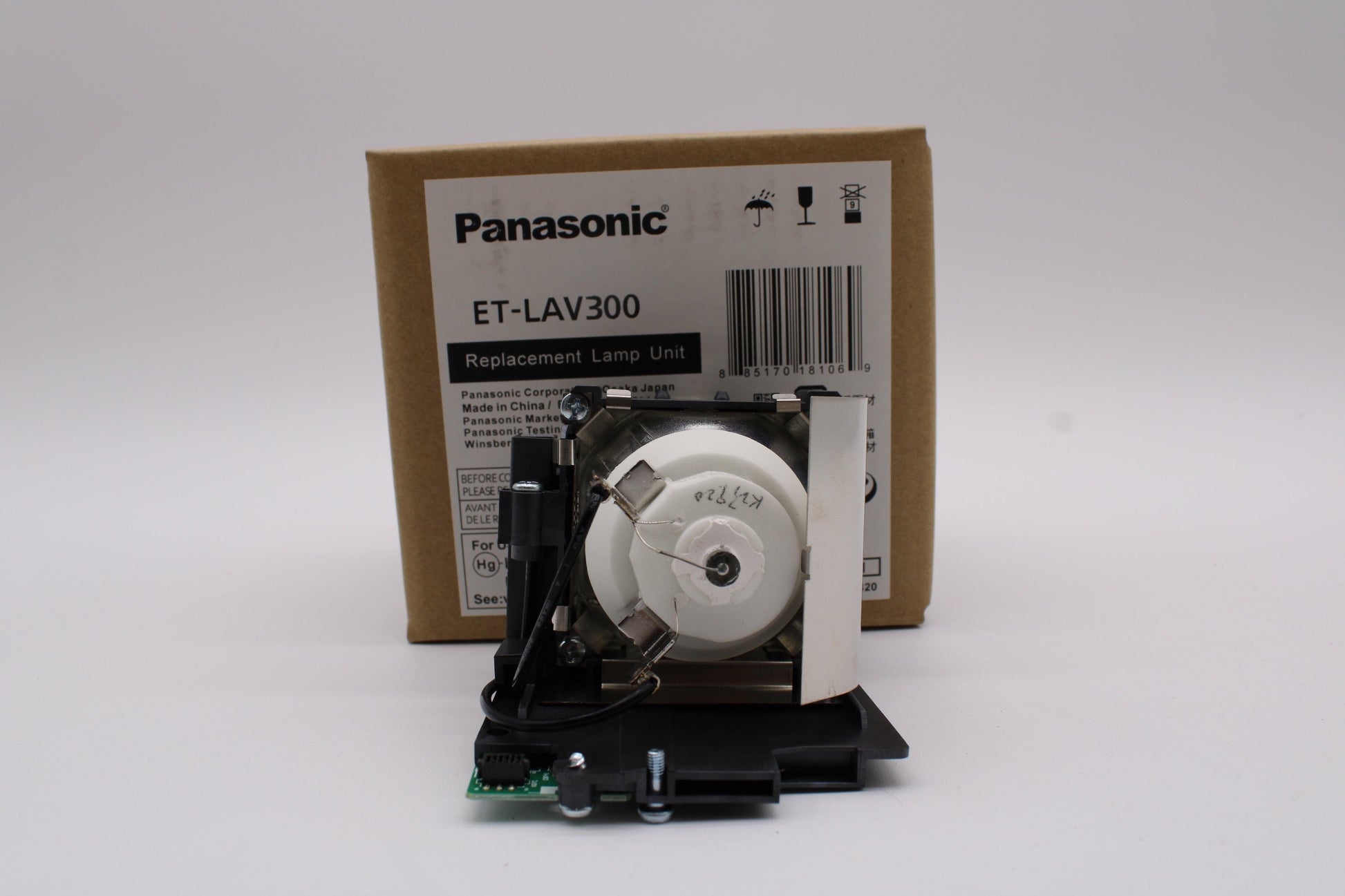 Panasonic PT-VX420 Genuine OEM Replacement Projector Lamp & Housing