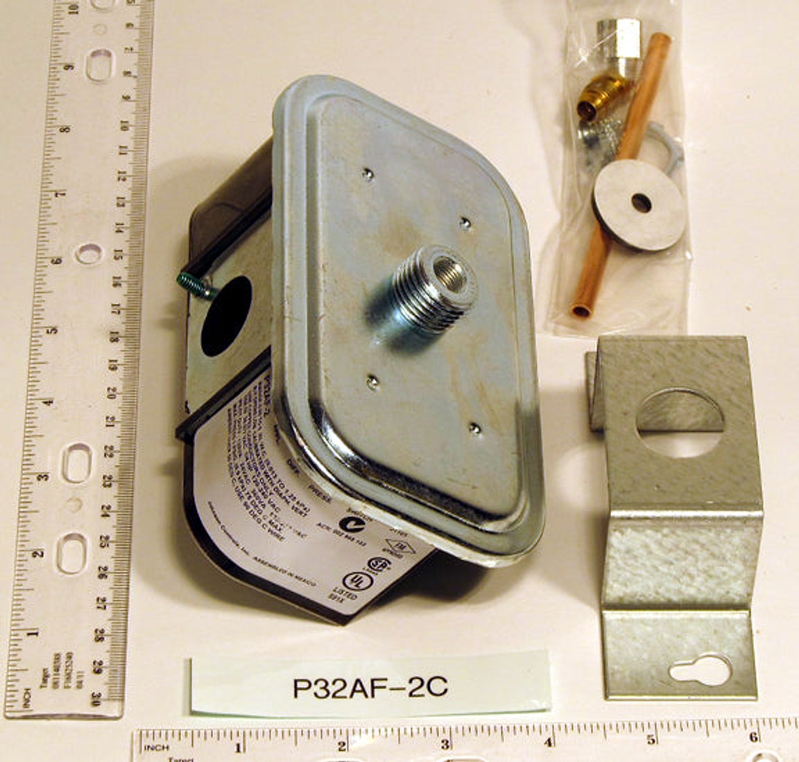 Johnson Controls P32AF-2C Pressure Switch