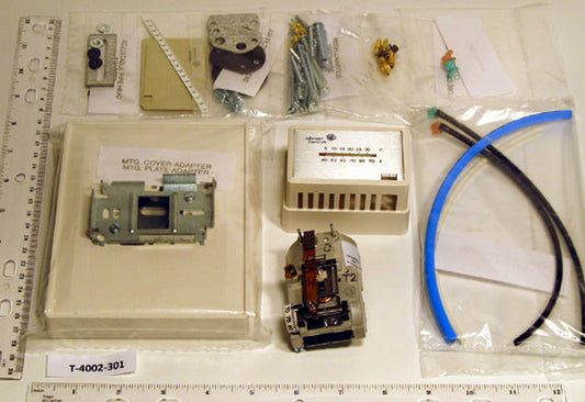 Johnson Controls T-4002-301 Pneumatic Thermostat