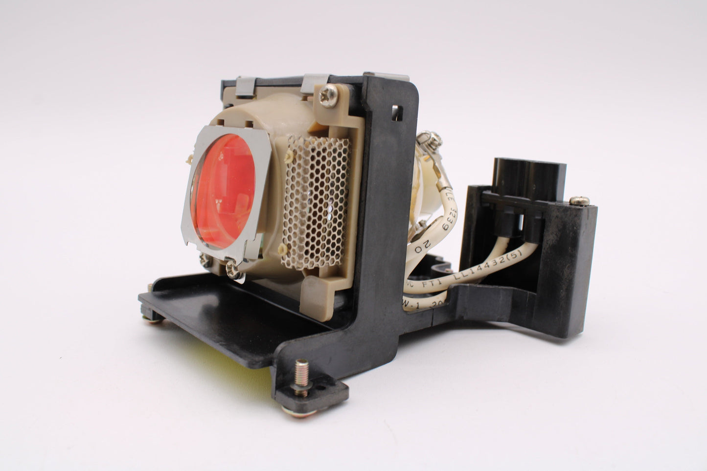BenQ PB8220 Replacement Projector Lamp with Original Bulb Inside - view 4