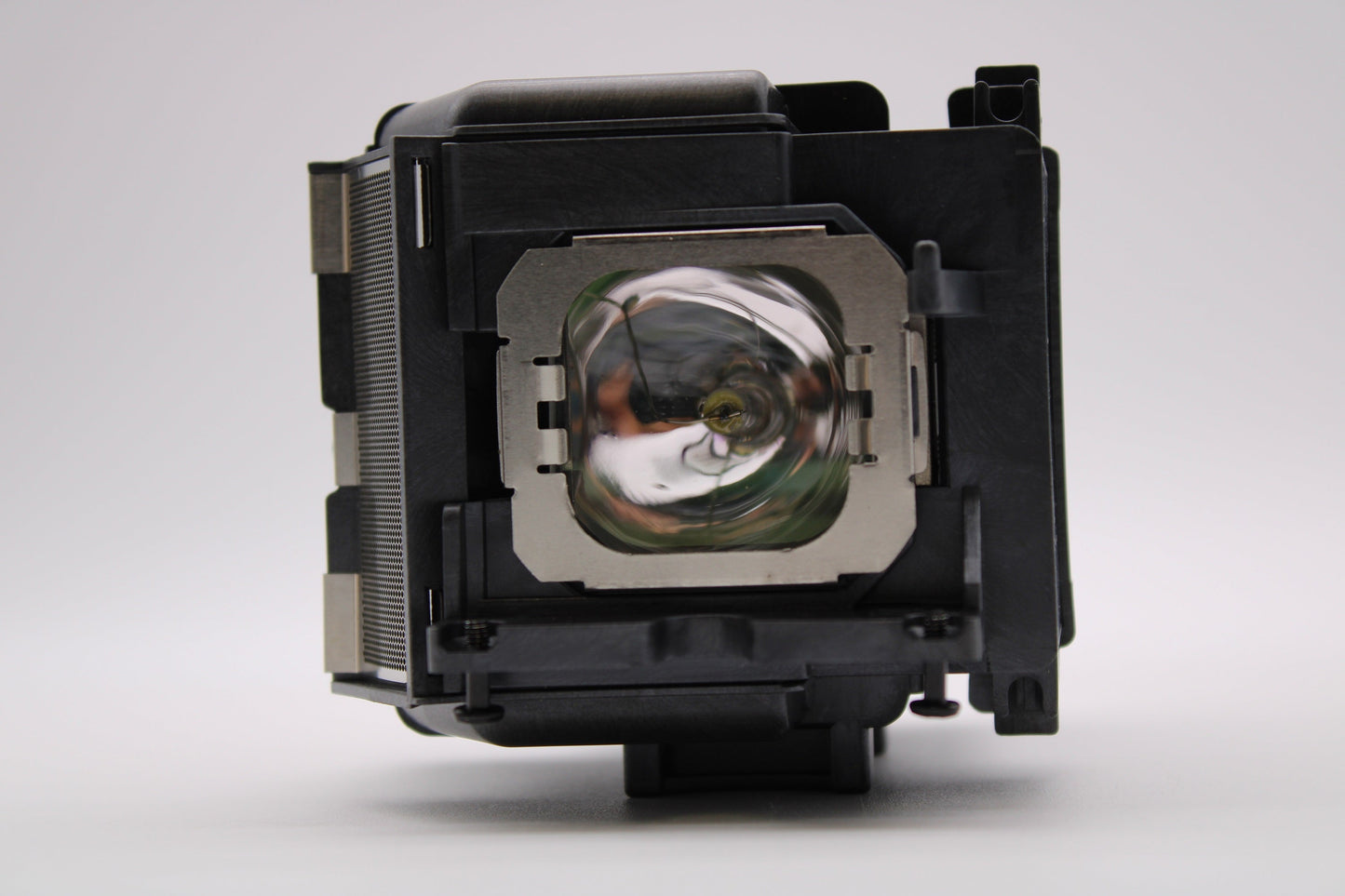 Sony VPL-VW600ES Replacement Projector Lamp With Original Bulb Inside