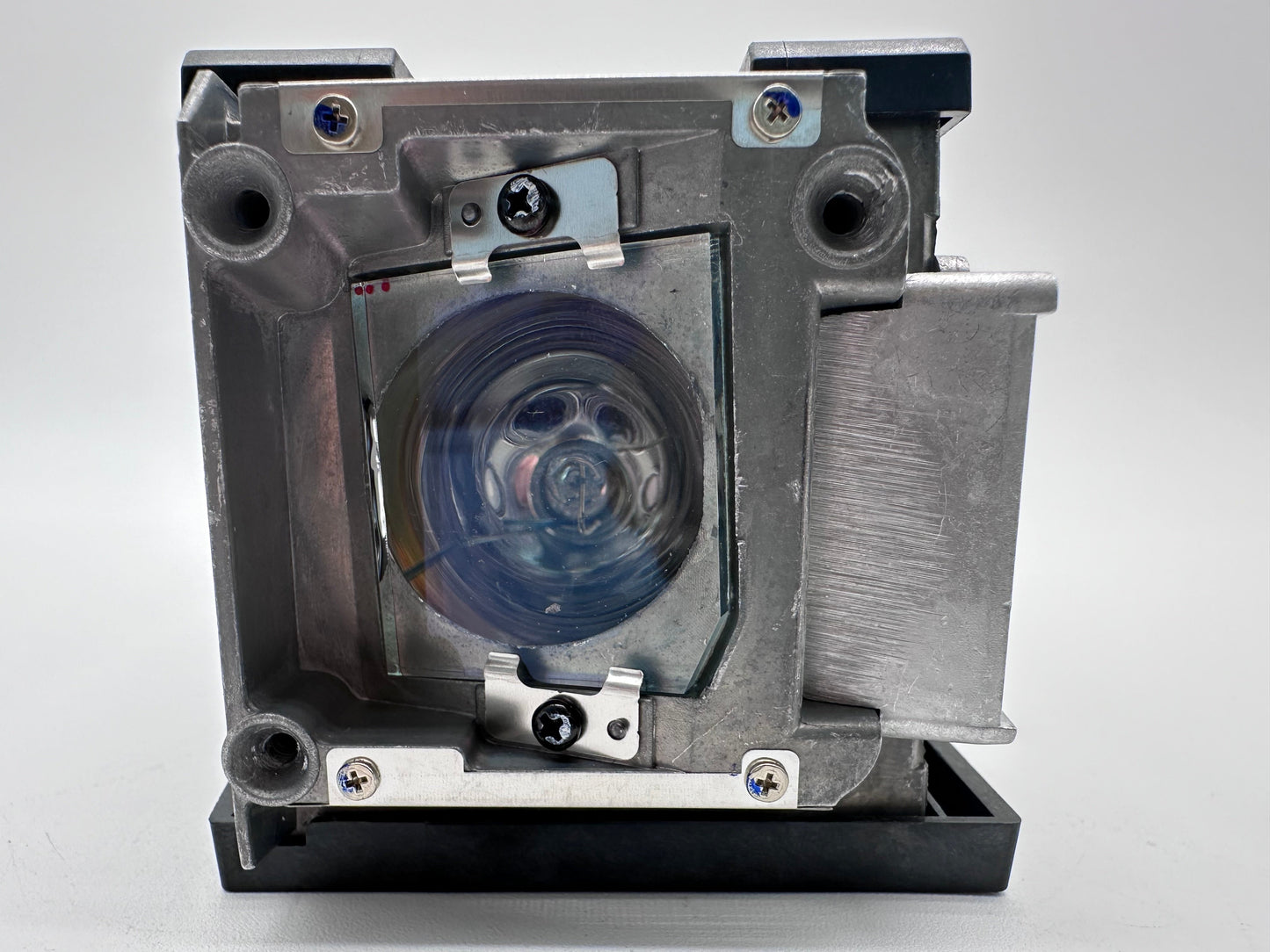 Acer PF-W07 Replacement Projector Lamp with Original Bulb Inside - view 8