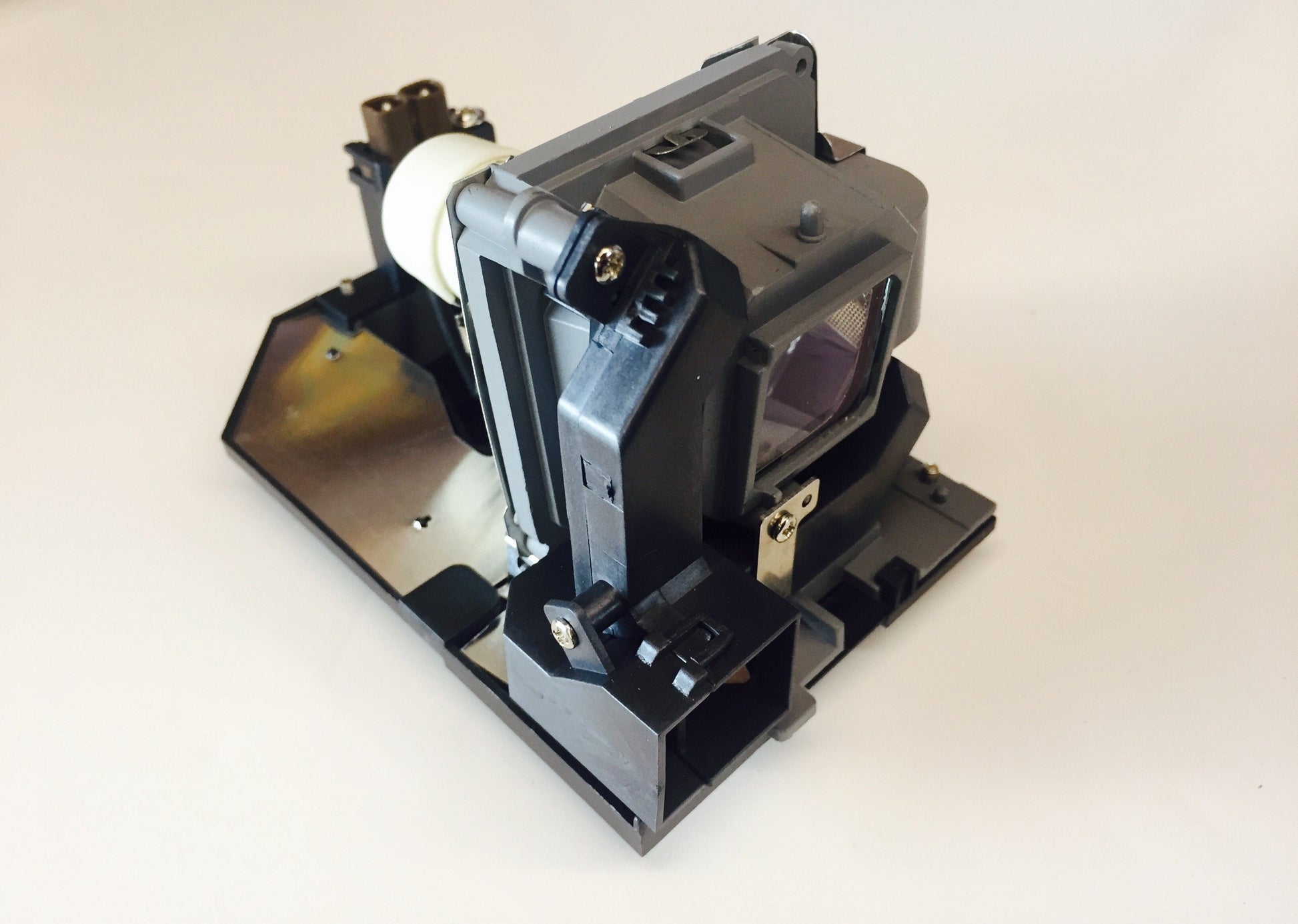 Dukane ImagePro 6532W Replacement Projector Lamp With Original Bulb Inside