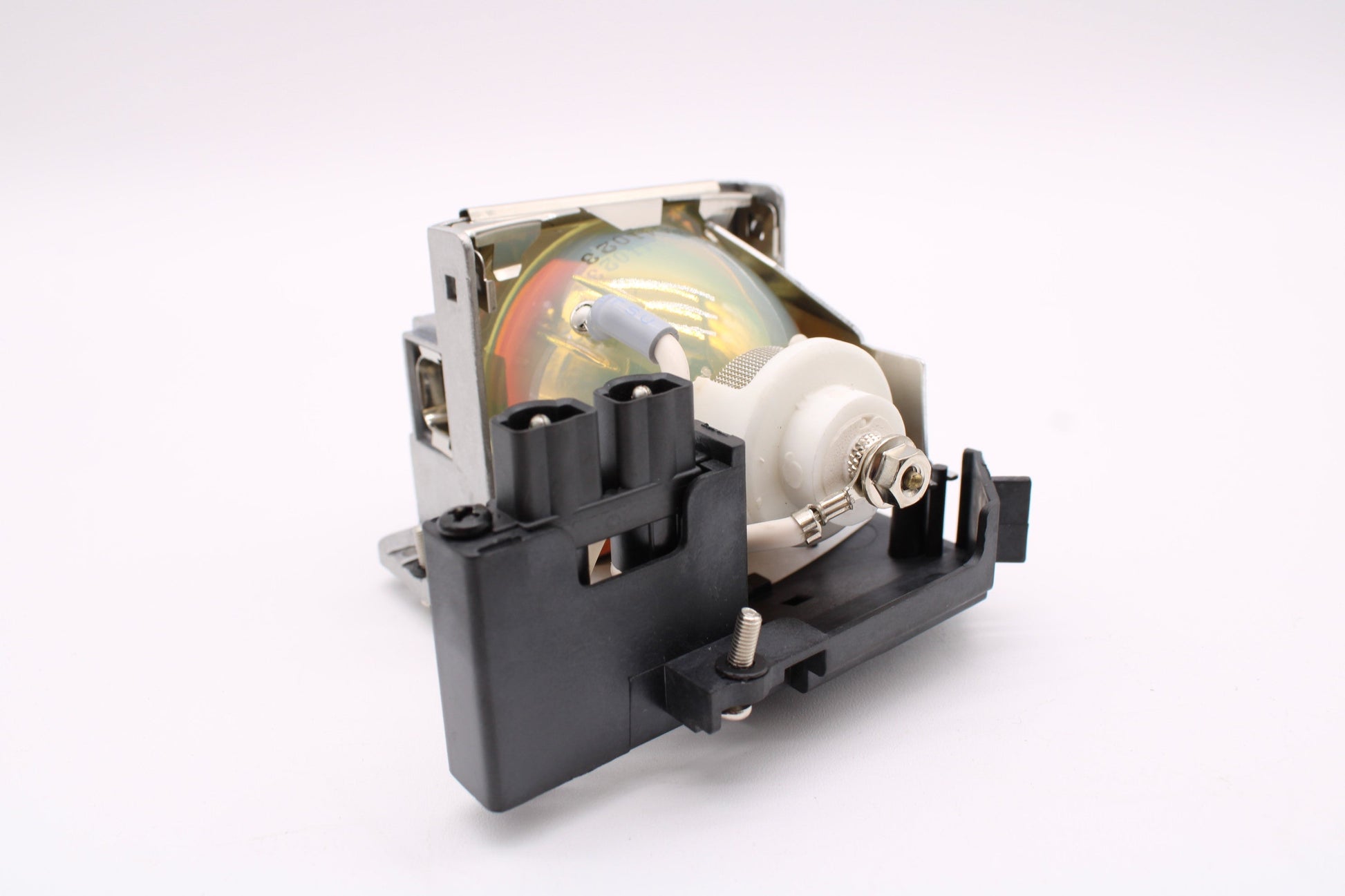 Yamaha DPX-830 Replacement Projector Lamp With Original Bulb Inside