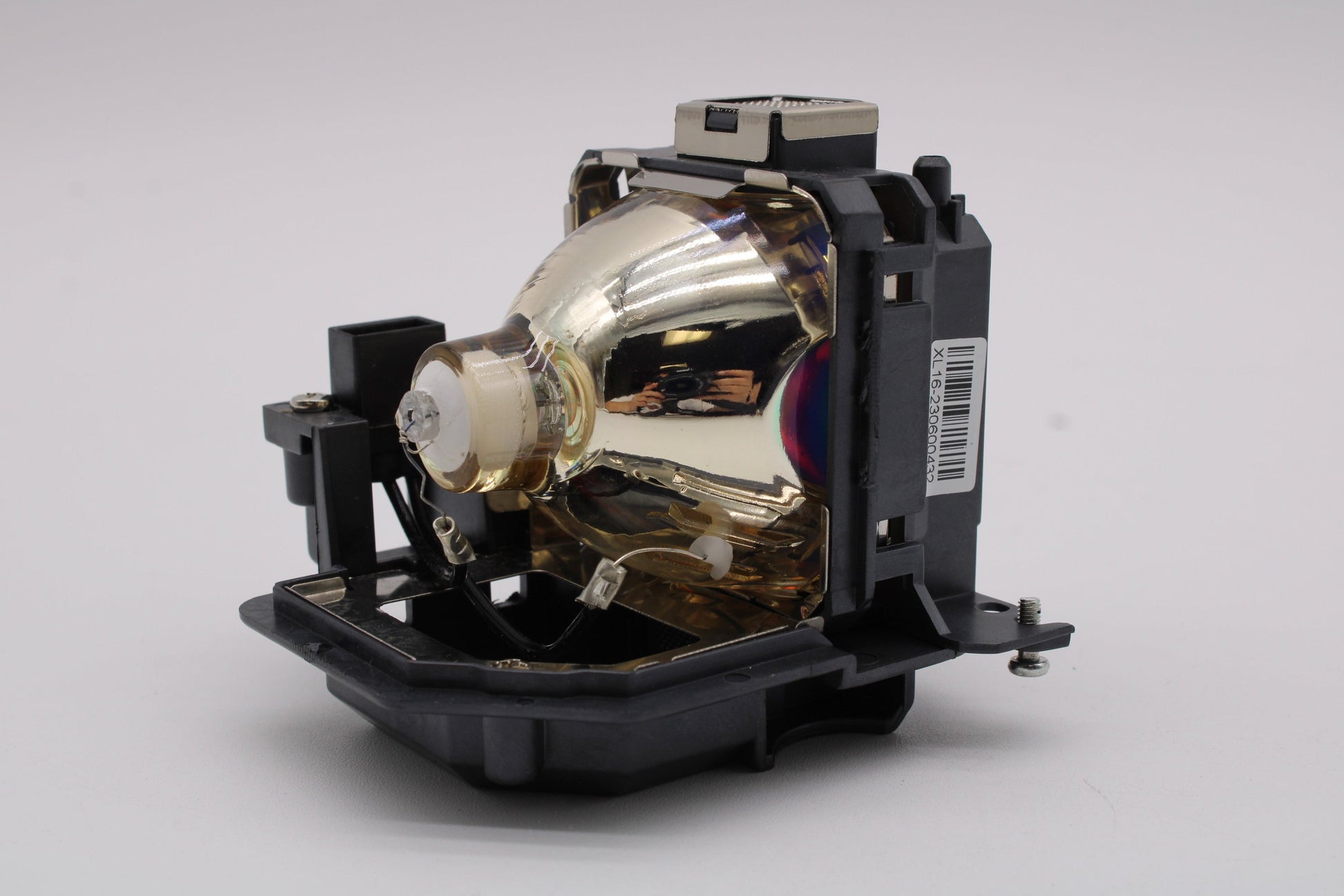 Sanyo PLC-XWU30 Compatible Replacement Projector Lamp