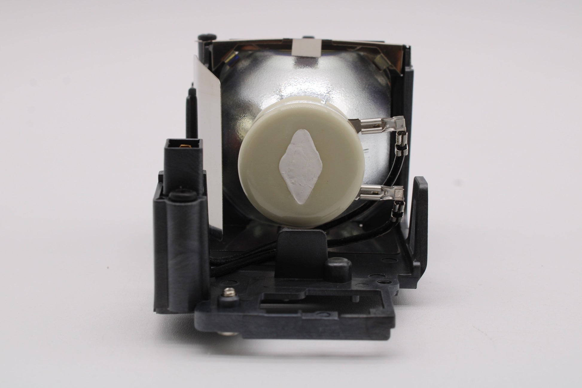 Sanyo PLC-XW200K Compatible Replacement Projector Lamp