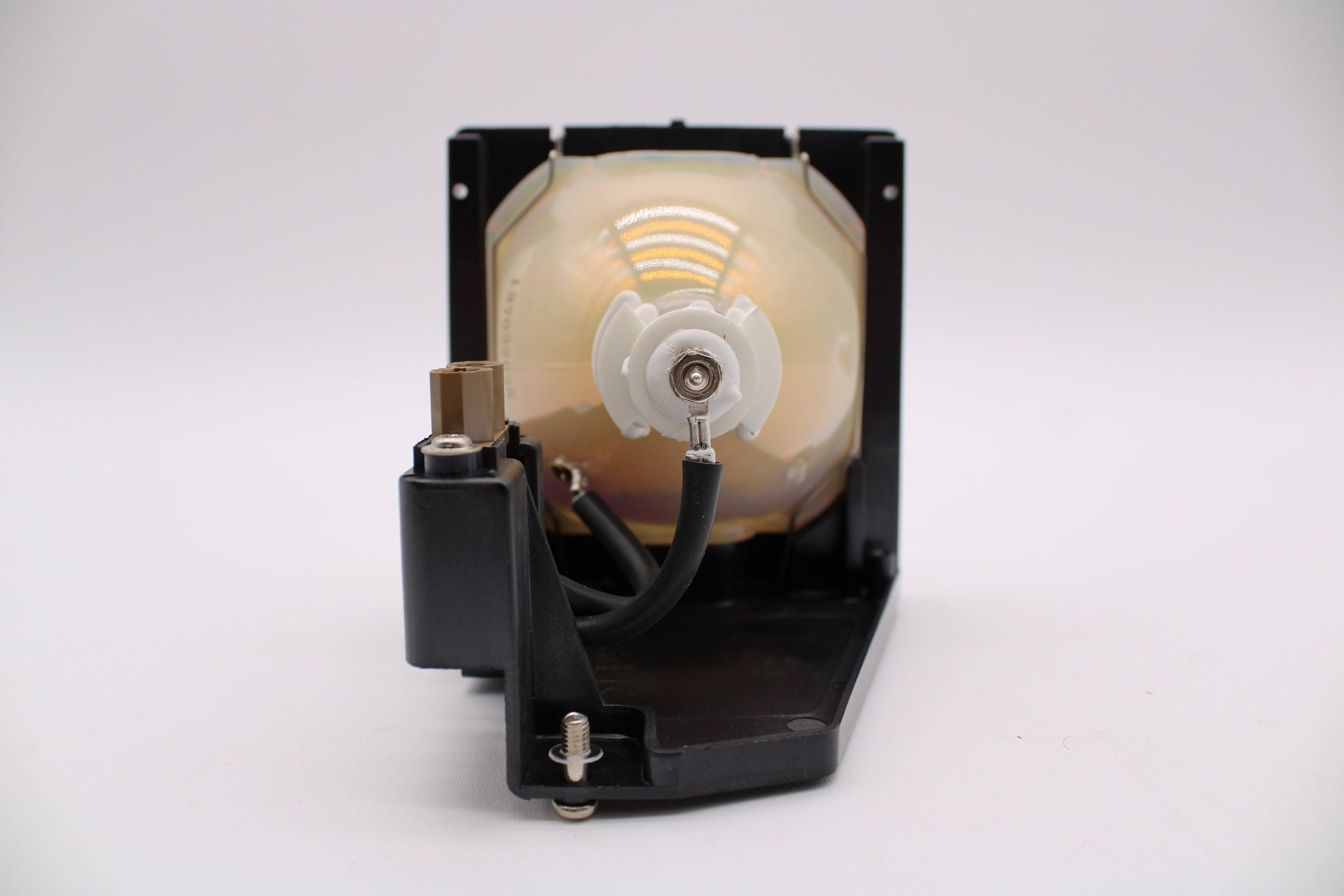 Boxlight Cinema 13HD Replacement Projector Lamp with Original Ushio Bulb and Housing - view 7