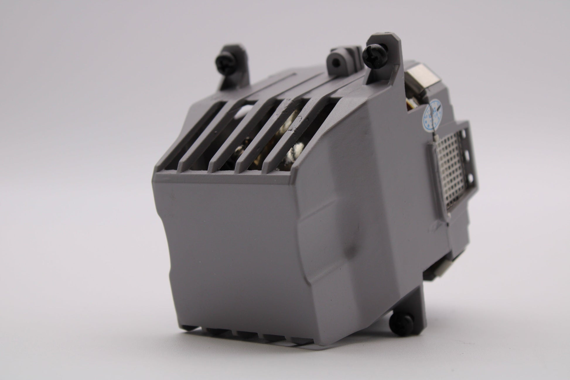 Runco SC50D Replacement Projector Lamp With Original Bulb Inside