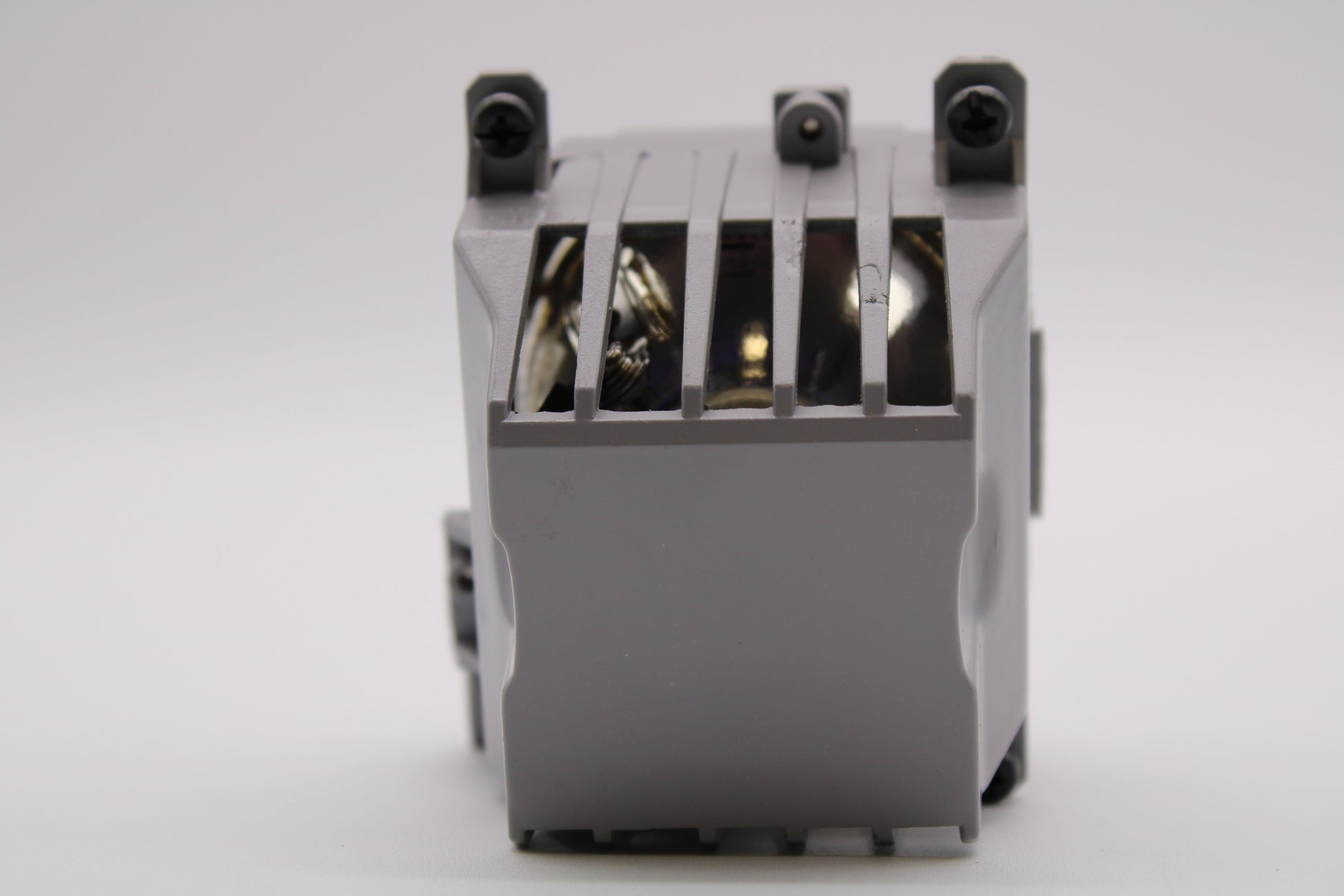 Runco SC50D Replacement Projector Lamp With Original Bulb Inside