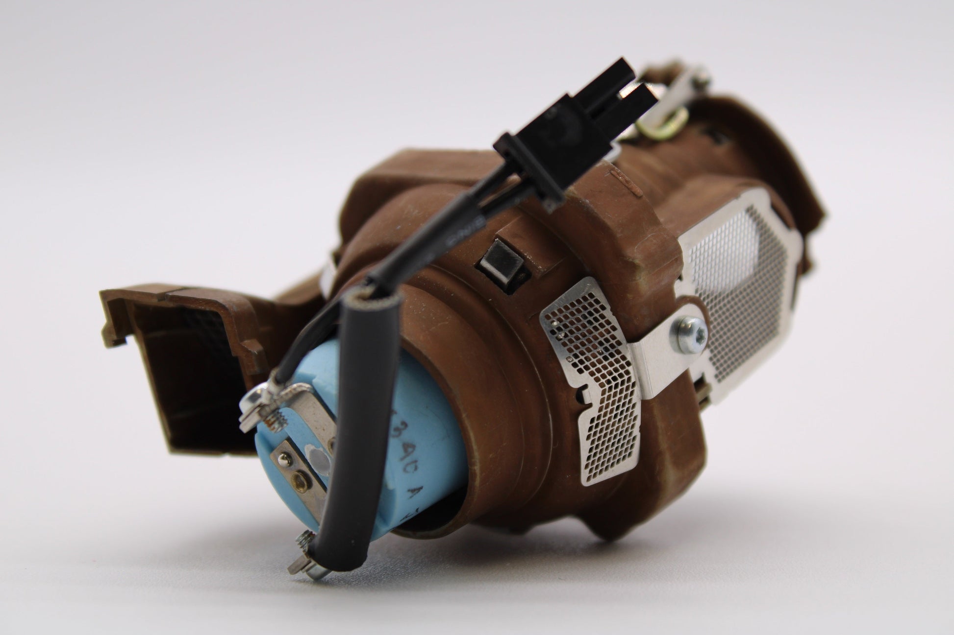 InFocus SP-013 Replacement Projector Lamp With Original Bulb Inside