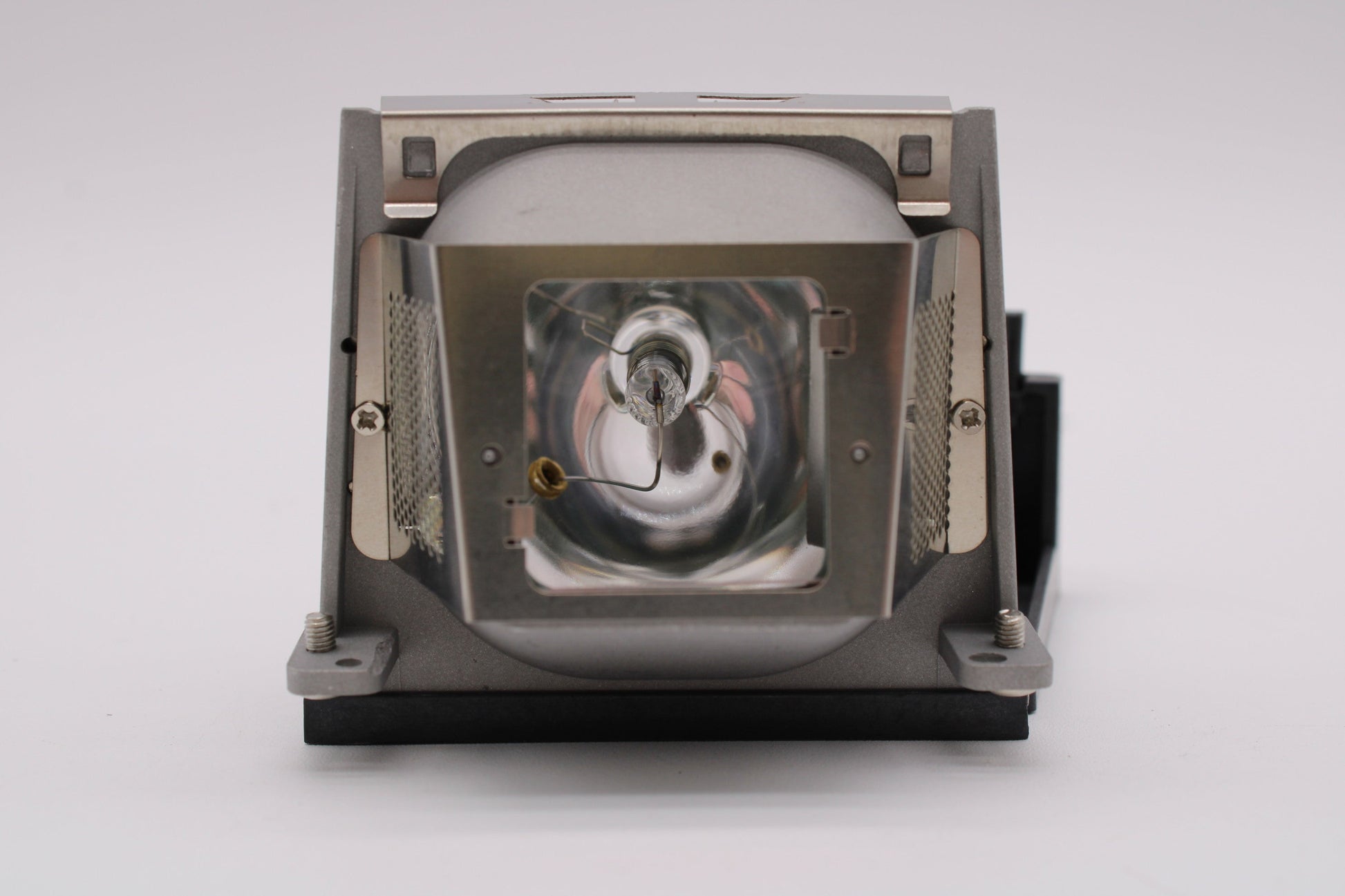 InFocus IN38 Replacement Projector Lamp With Original Bulb Inside