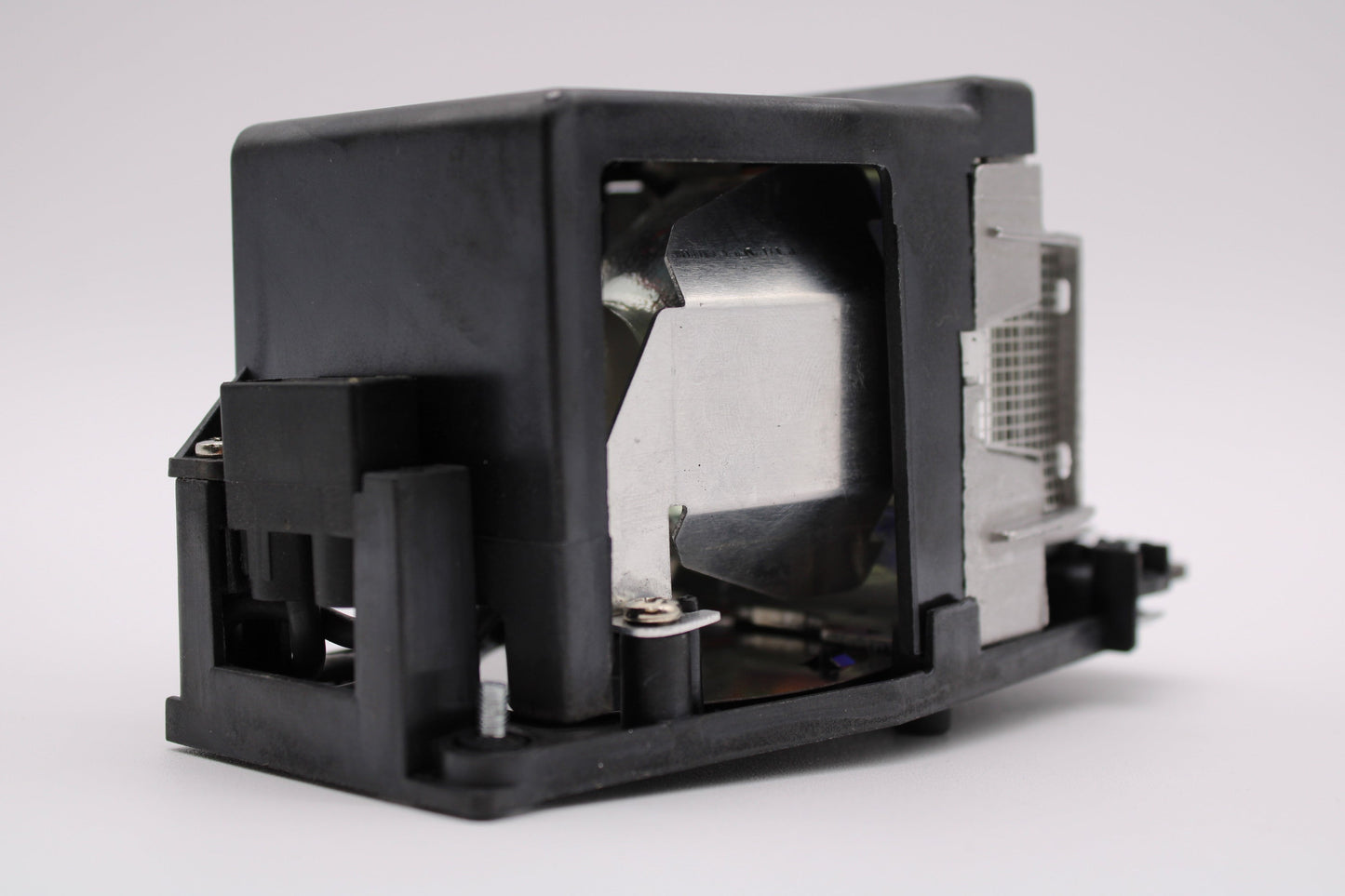 Toshiba TLP-XC2000U Compatible Replacement Projector Lamp