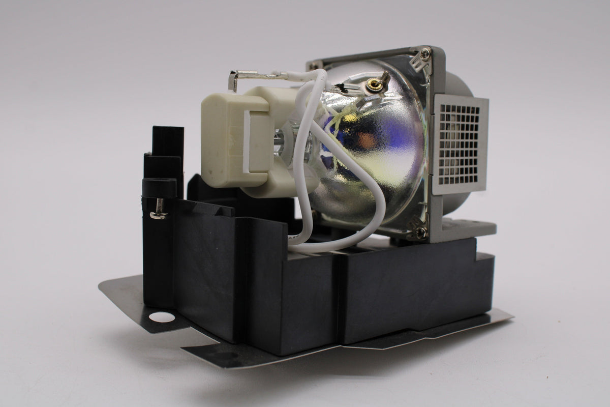 Mitsubishi XD500U Replacement Projector Lamp with Original Osram Bulb and Housing - view 8